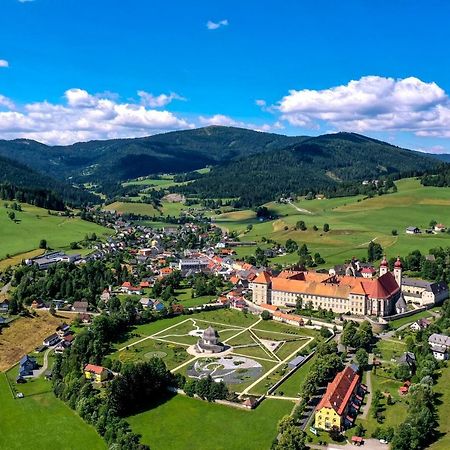 Ferienwohnung Stiftsgartenblick Санкт-Ламбрехт Экстерьер фото